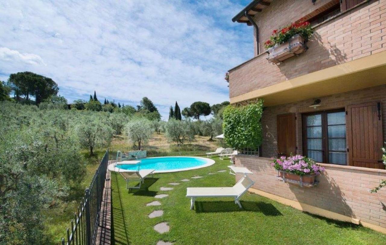 Casa Vacanze Con Piscina A San Gimignano Aparthotel Ngoại thất bức ảnh