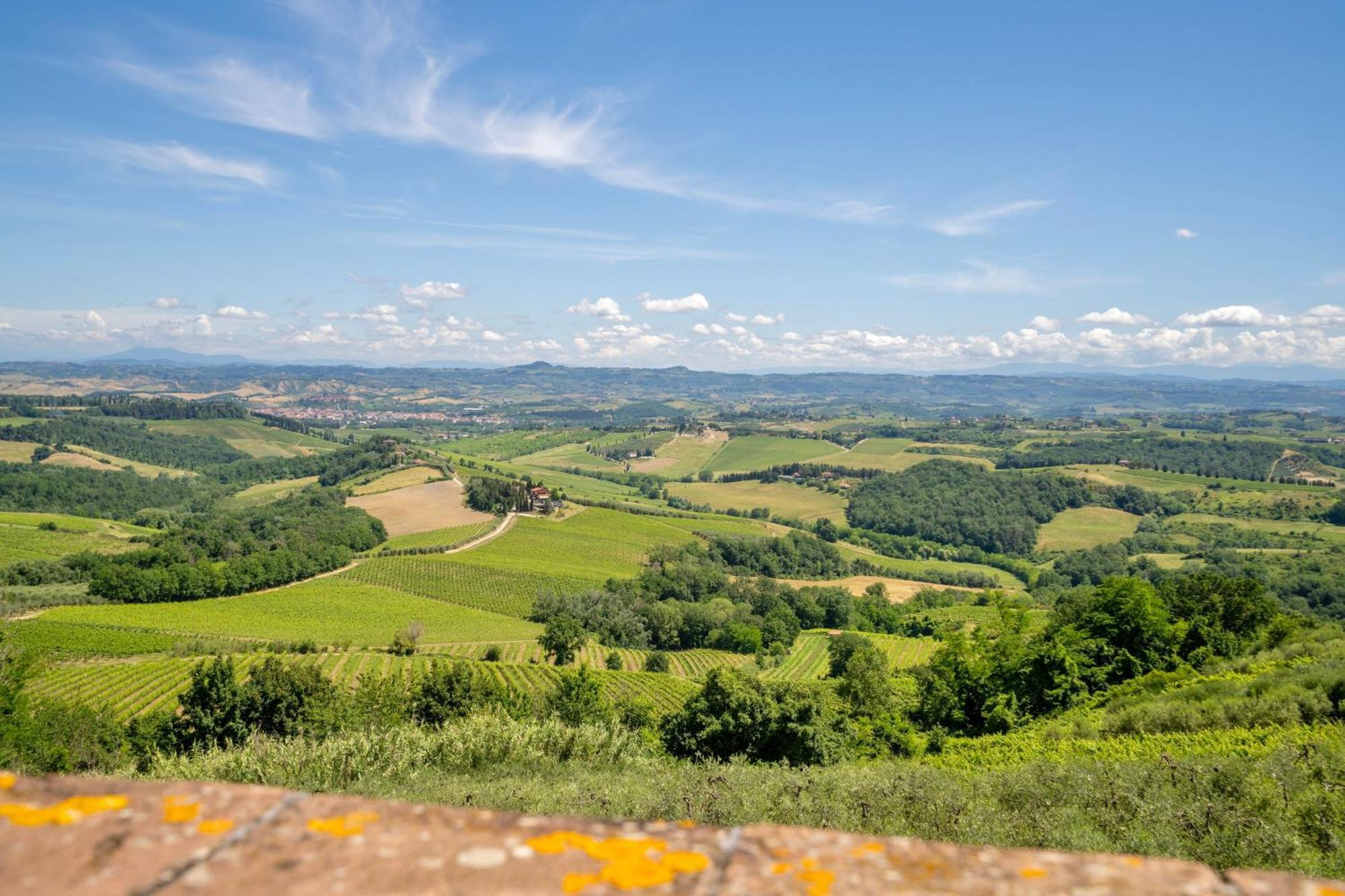 Casa Vacanze Con Piscina A San Gimignano Aparthotel Ngoại thất bức ảnh